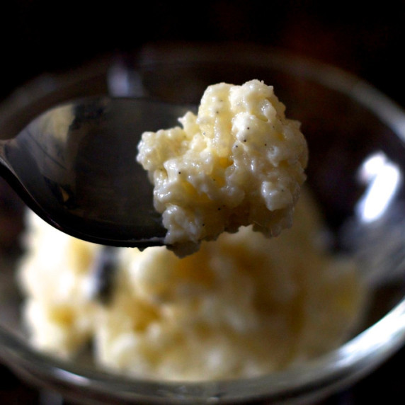 Almond-Vanilla Rice Pudding