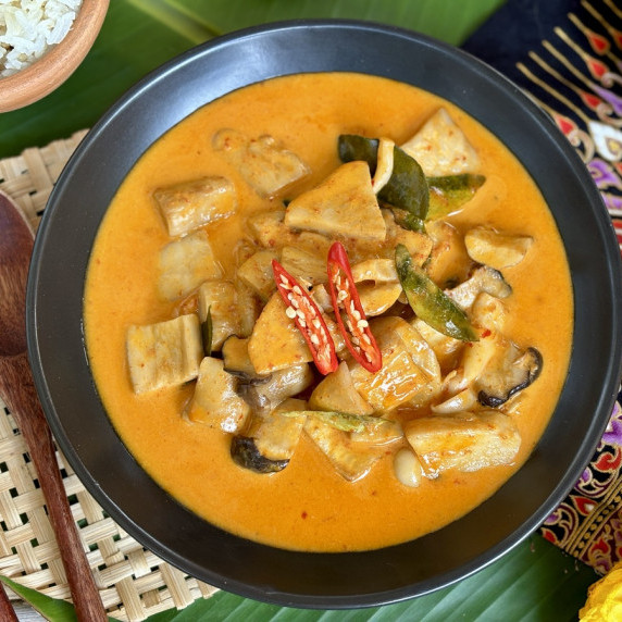 Vegetarian Thai mushroom curry with red coconut curry sauce.